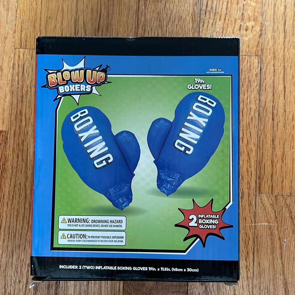 🤜BLOW UP BOXING GLOVES🤛